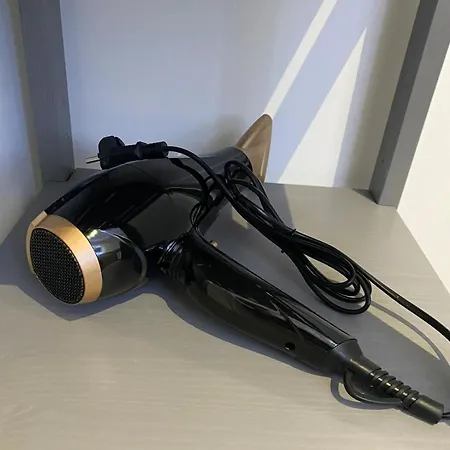 Stylish Oasis And Near Frankfurt And Airport