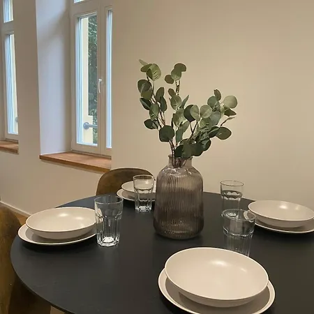 Stylish Oasis And Near Frankfurt And Airport Апартаменты