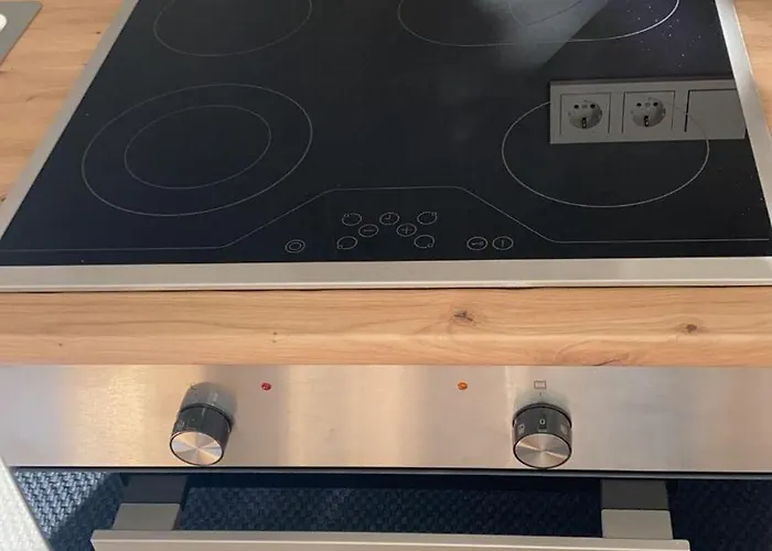 Stylish Oasis And Near Frankfurt And Airport